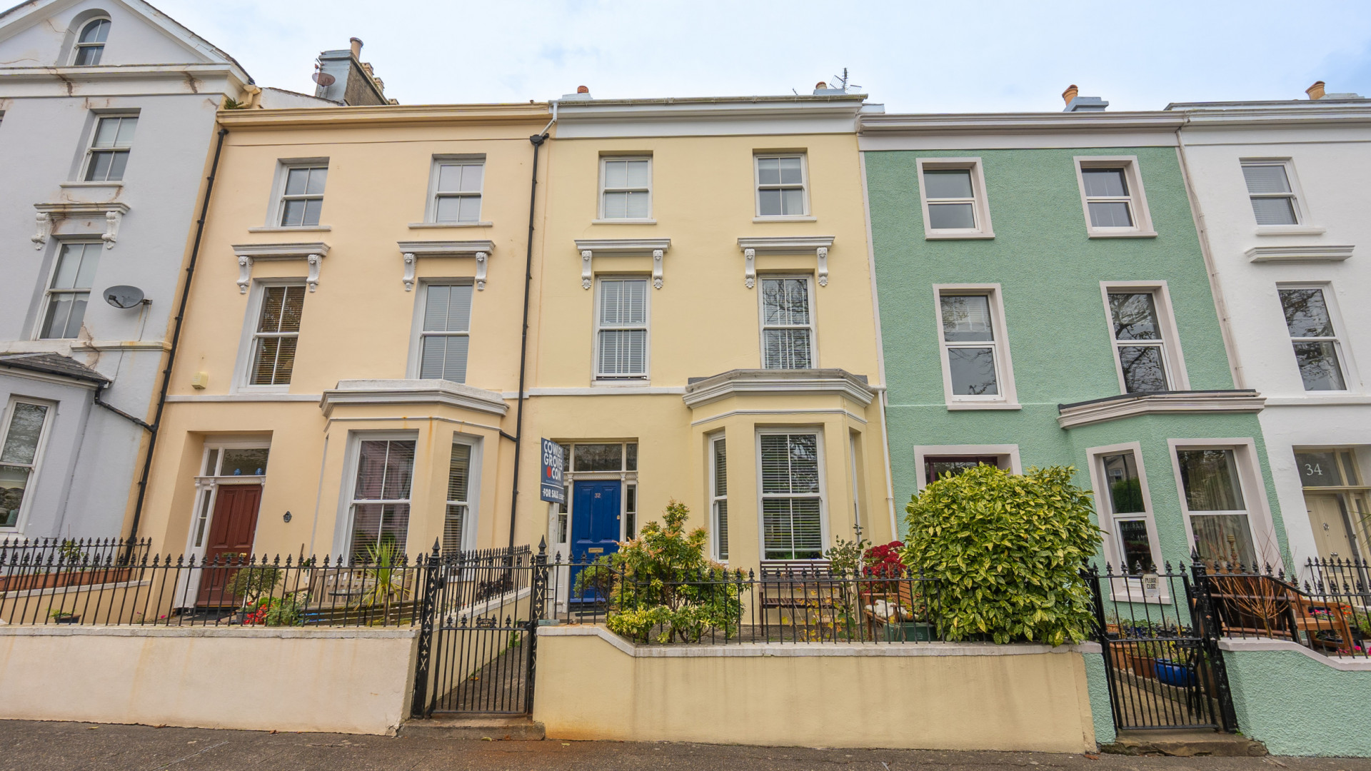 Cowley Groves 32 Woodburn Square, Douglas, IM1 4DD