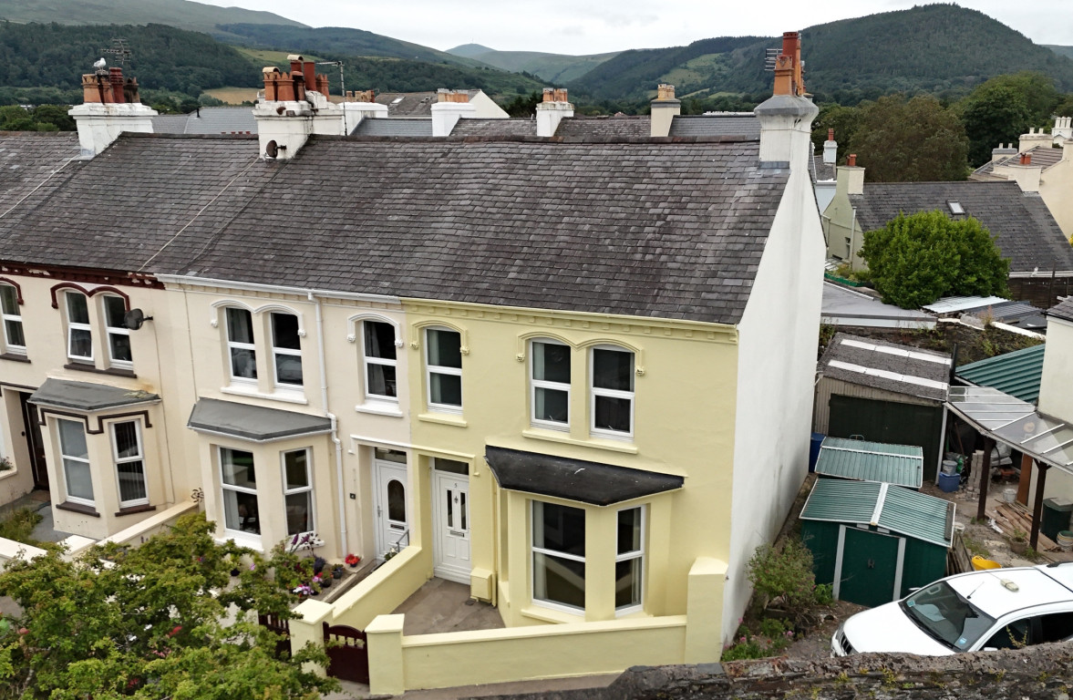 5 Hanley Villas, Ramsey, IM8 3DG