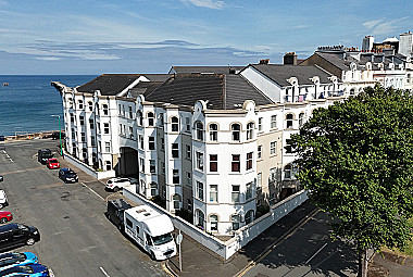 17 Queens Pier Apartments, Queens Drive East, Ramsey, IM8 1EU