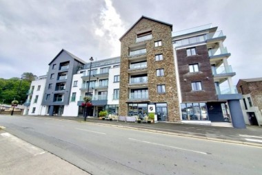 Unit 2 Quay West, Bridge Road, Douglas, IM1 5AG